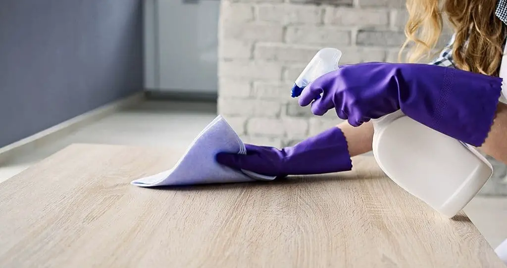How To Prevent Dust On Desk? (06 Easy Hacks)