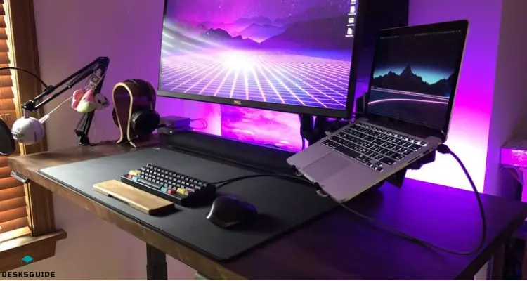 Best Desk Setup For Programming 2023 (Top 10 Important Essentials ...